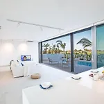 Neue- Moderne 3-schlafzimmer-villa Mit Privatem Pool By Interhome Ferienhaus Paralimni
