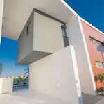 Ferienhaus Neue- Moderne 3-schlafzimmer-villa Mit Privatem Pool By Interhome