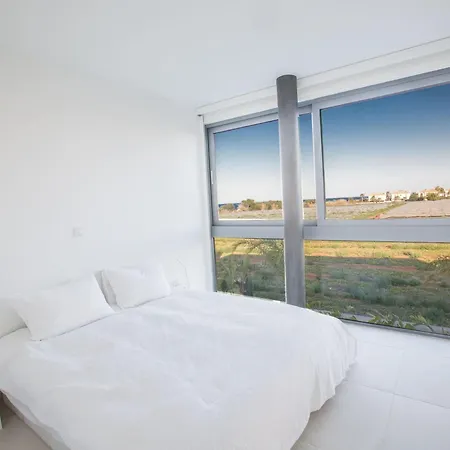 Neue- Moderne 3-schlafzimmer-villa Mit Privatem Pool By Interhome *